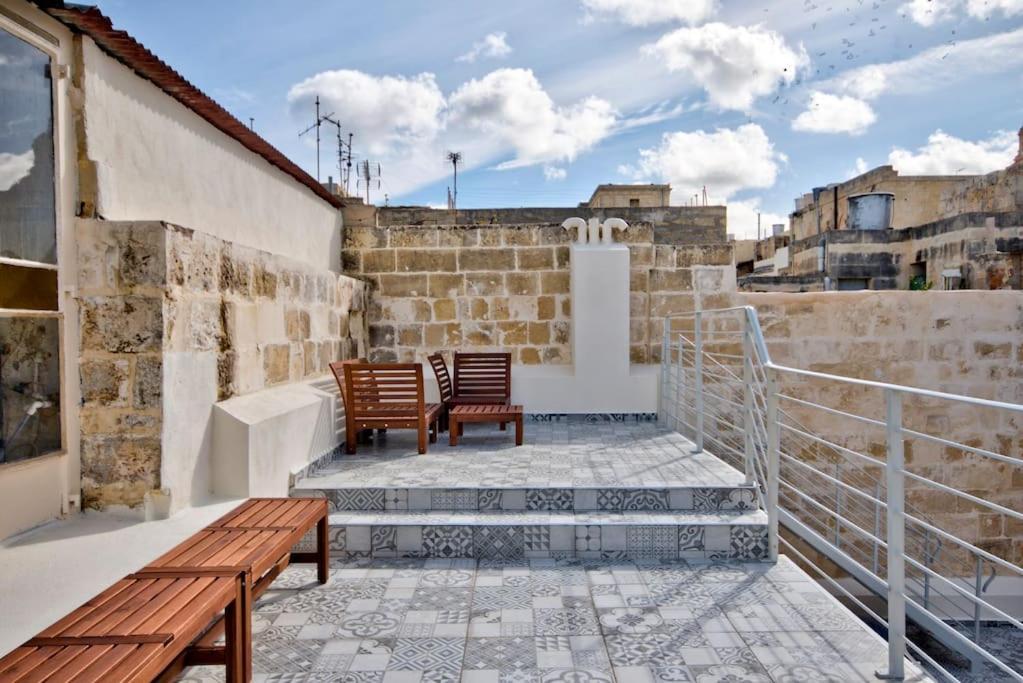 Vallettastay Old Lodge Apartment 7 Екстериор снимка