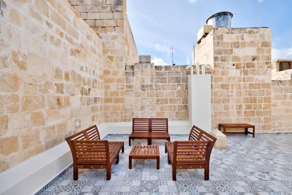 Vallettastay Old Lodge Apartment 7 Екстериор снимка